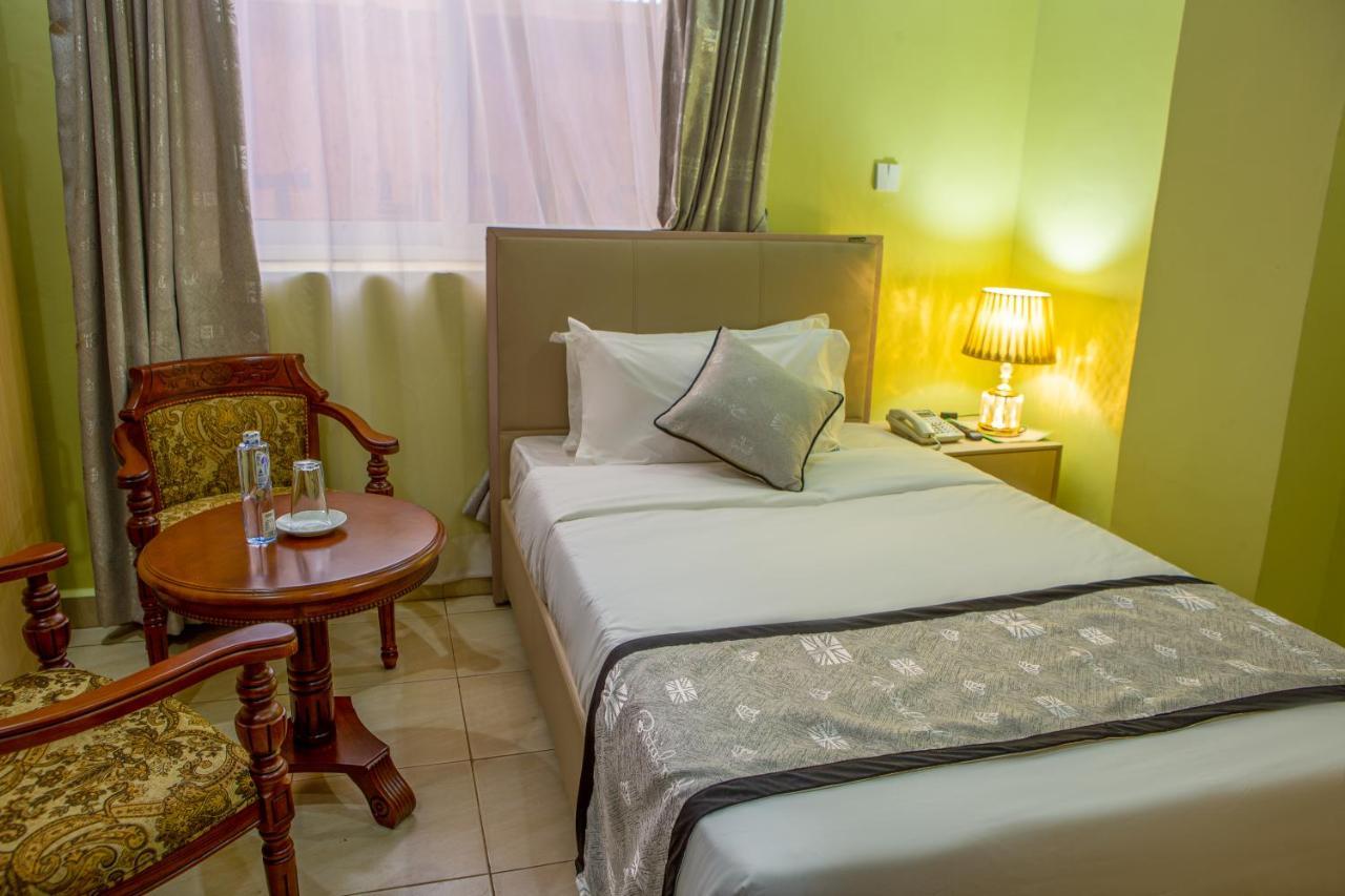 Bukandula Hotel Kampala Esterno foto