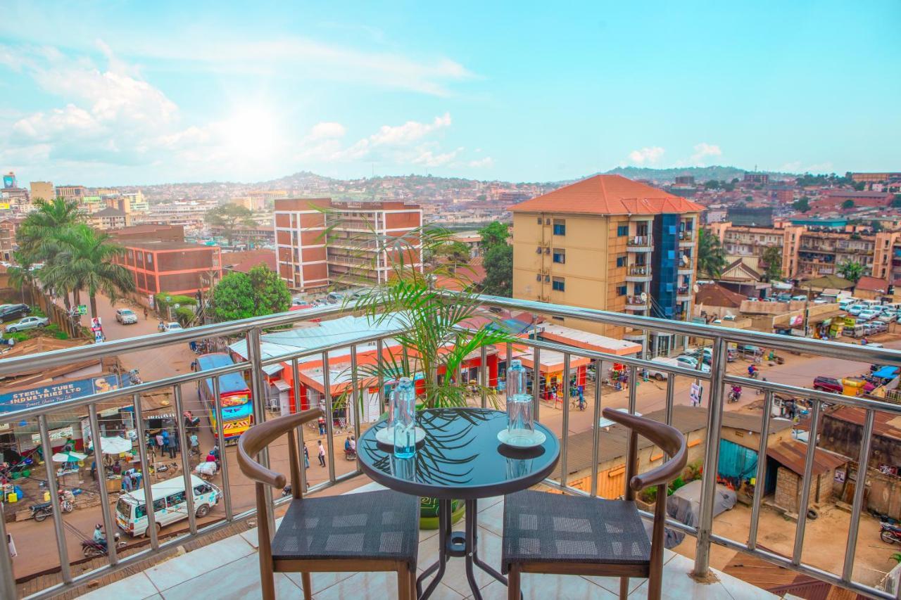 Bukandula Hotel Kampala Esterno foto